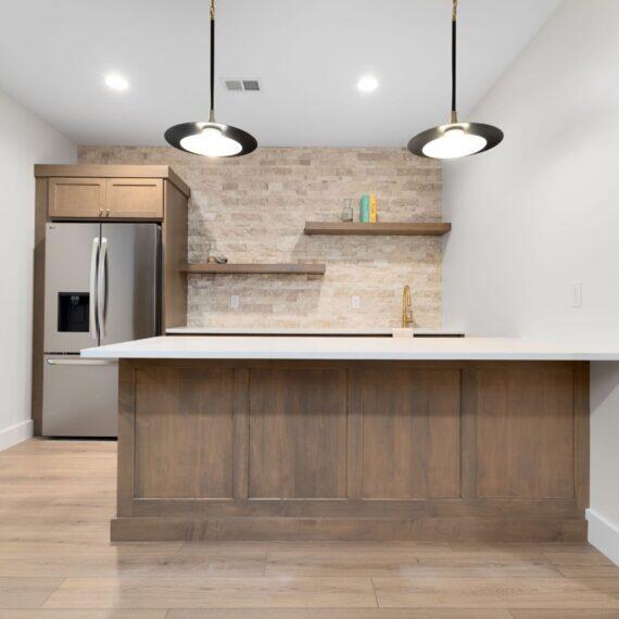 CAPSTONE DESIGN + BUILD