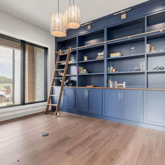 CAPSTONE DESIGN + BUILD