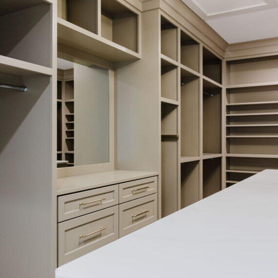 CAPSTONE DESIGN + BUILD