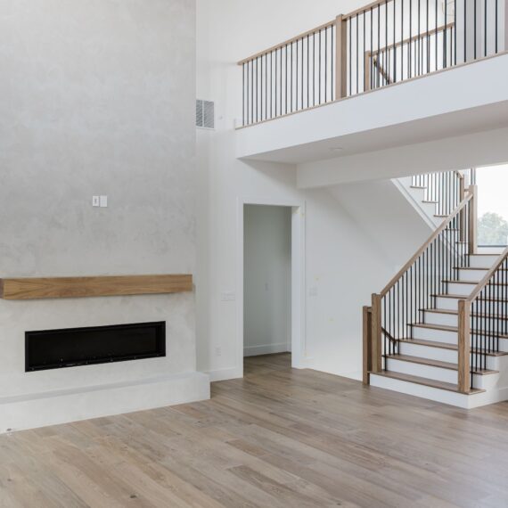 CAPSTONE DESIGN + BUILD